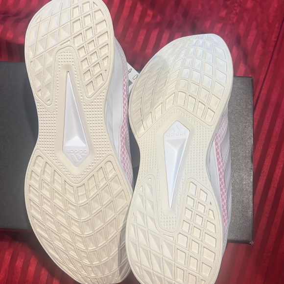 NEW ADIDAS WOMEN'S DURAMO
SL ATHLETIC SHOES - Picture 3 of 7